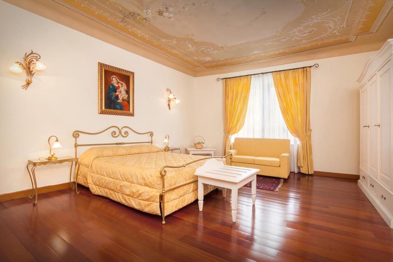 Villa Brignoli Rivalta di Brentino Eksteriør billede