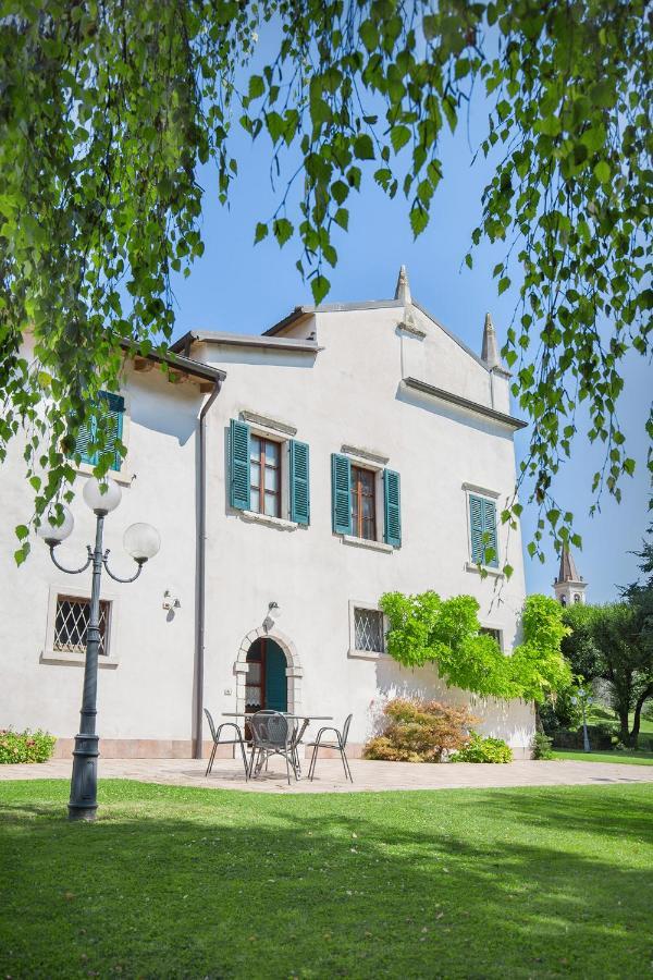 Villa Brignoli Rivalta di Brentino Eksteriør billede