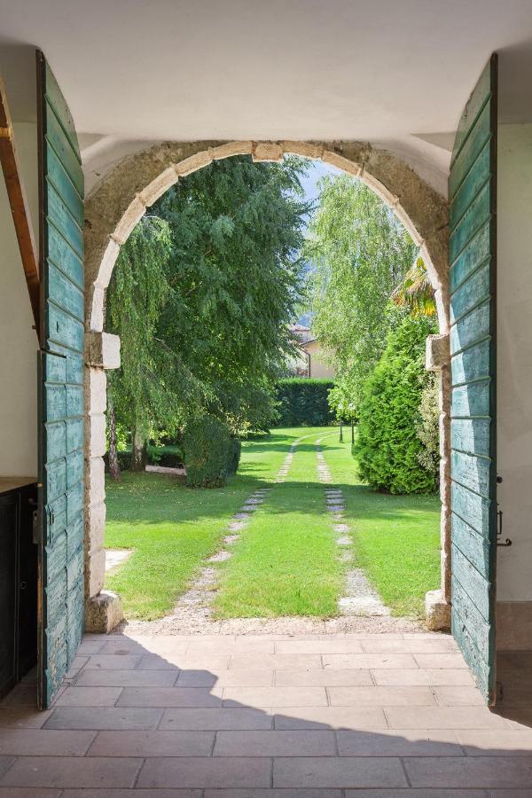 Villa Brignoli Rivalta di Brentino Eksteriør billede